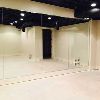 Mirrored Walls In North Metro Atlanta